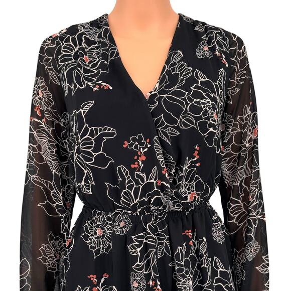 ASTR Black Floral Romper Size Medium Chiffon Boho Dark Romantic Festival Casual - Picture 3 of 16